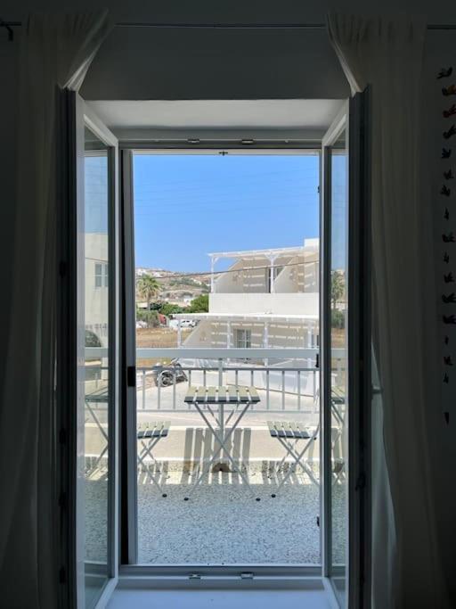 Cozy, Spacious, Newly Renovated Flat In Adamas المظهر الخارجي الصورة